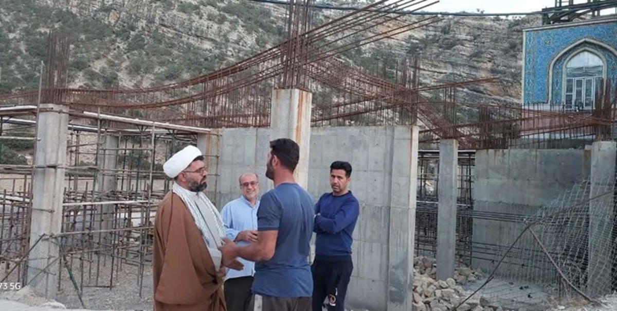 بازدید و انتقاد امام جمعه شهرستان بهمئی از نبود امکانات در جوار بقاع امام‌ زادگان سید ابراهیم و سید اسدالله